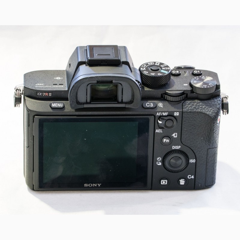 Фото 9. Sony Alpha a7R II Зеркальная цифровая камера (только тела)