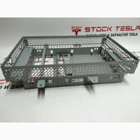 Корпус металлический MCU (основного монитора) Tesla model S 1010367-11-A 1