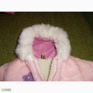 Нова куртка зимова для дівчинки