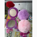 Косметическое зеркало для макияжа Брелок Помпон из Меха Кролика очень удобно и
