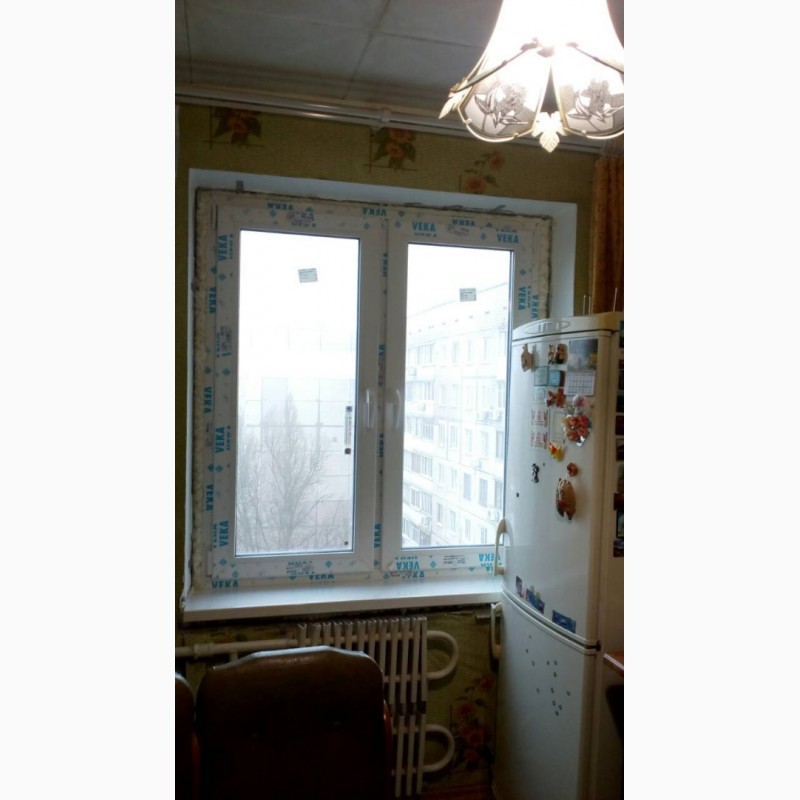 Фото 3. Окно на кухню из профиля VEKA