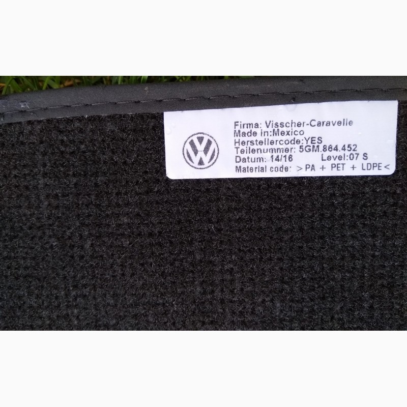 Фото 3. Продам б/в коврики до автомобіля Volkswagen Golf (2016р)