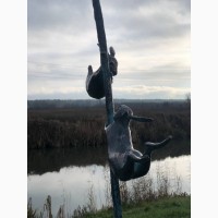 Садово-парковая скульптура на заказ Веселые зайцы