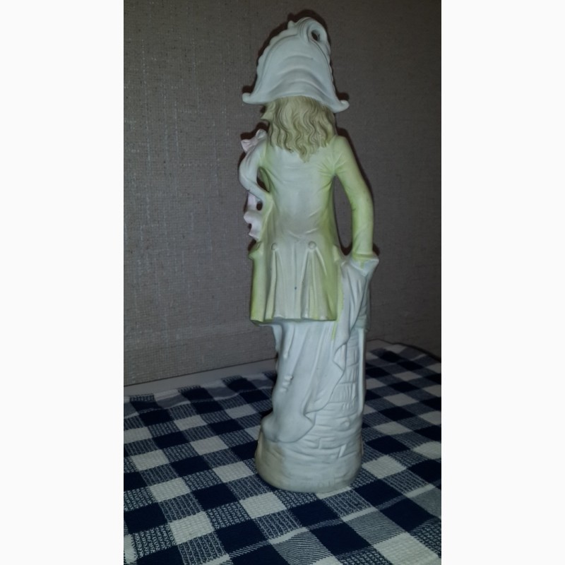 Фото 3. Продам керамическую статуетку - Денди