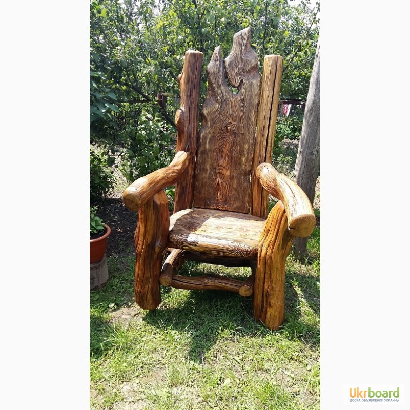 Фото 3. Кресла из веток дубов, которым более 150-170 лет