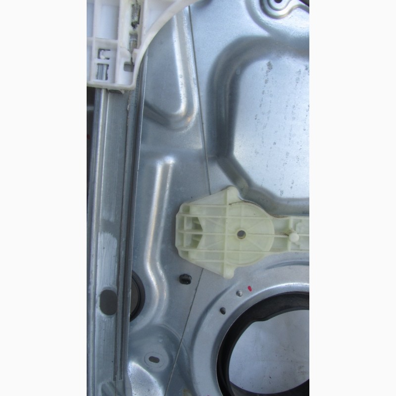 Фото 6. Механизм стеклоподъемника двери задней правой Hyundai Sonata NF 2005-2010
