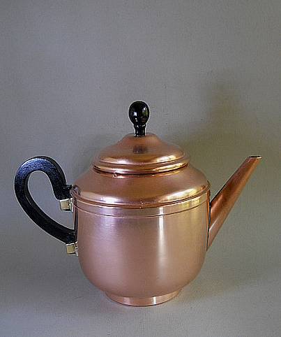 Фото 5. Старинный медный заварочный чайник