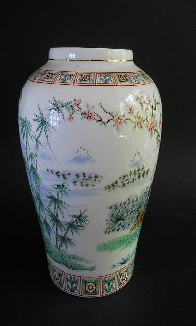 Фото 9. Винтажная Португальская фарфоровая ваза