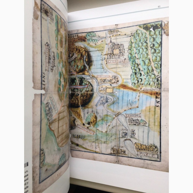 Фото 7. Рукописні карти XVI-XIX століть. З фондів Центрального державного історичного архіву