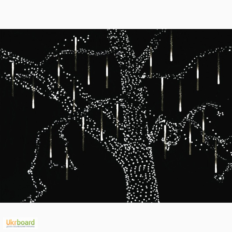 Фото 3. Дерево+ с сосульками. Уличная подсветка деревьев