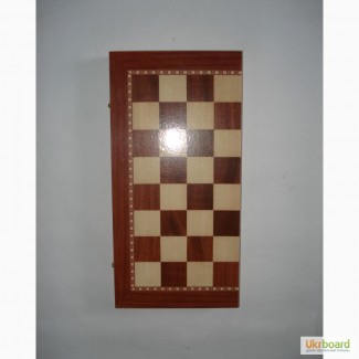 Шахматы - шашки - нарды, набор N2 средние , доска 48х48см.