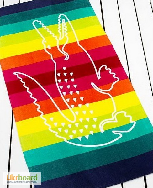 Фото 2. Шикарные пляжные полотенца Lacoste из США