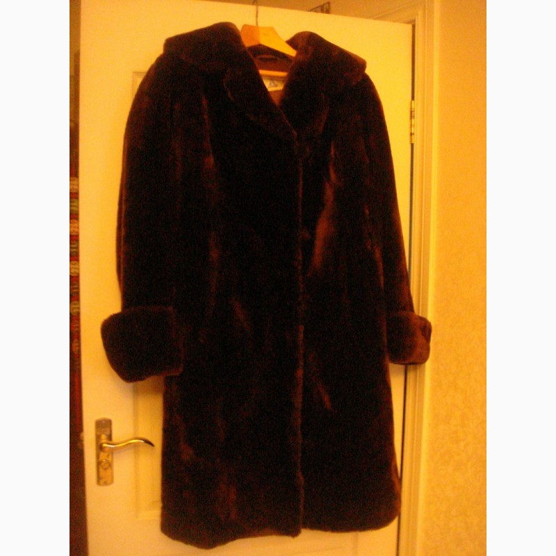 Фото 7. Продам женское пальто р.48-50, пр.Канада