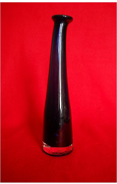 Фото 2. Винтажная ваза из голубого стекла