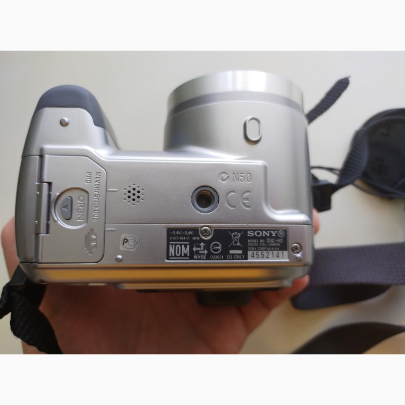 Фото 2. Продам супер фото видео камеру Sony SyberShot