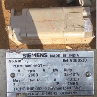 Электродвигатели SIEMENS. PERM-MAG-MOT -1NU3-104 QAH01. 579в. 2000об/мин.27а. 4квт. -3шт