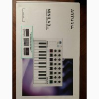 Продам міді-клавіатуру Arturia Minilab MKII