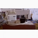 Продам швейную машинку Виктория (Германия)
