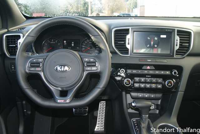 Фото 4. Kia Sportage 2.0D AT Business 4WD