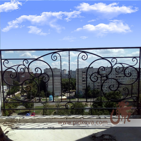 Фото 14. Кованые французские балконы, перила