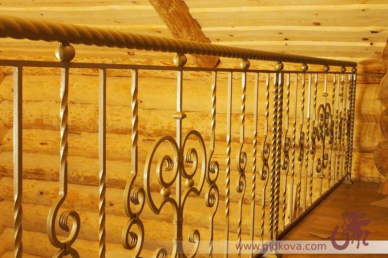 Фото 18. Кованые французские балконы, перила
