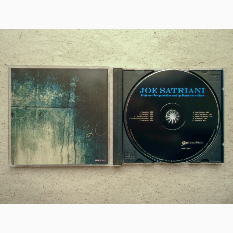 Фото 3. CD диск Joe Satriani - Professor Satchafunlilus and the Musteroon of Rock