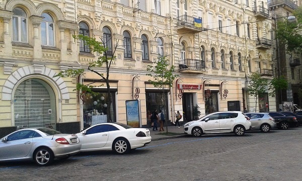 Фото 2. Торгового помещения в центре столицы в Киеве