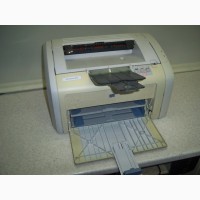 Продам лазерный принтер HP LaserJet 1018 без картриджа