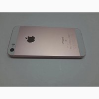Продам б/у Apple iPhone SE 32GB