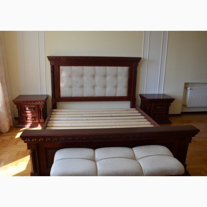 Фото 2. Ліжко двоспальне Британія з дуба класичне