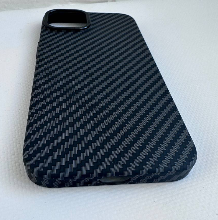 Фото 10. Карбоновый чехол iPhone 12 и iPhone 12 Pro Carbon Case with MagSafe Карбоновий чохол