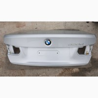 Продам Крышку багажника BMW F30