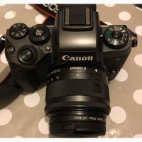 Canon EOS М5 цифровая фотокамера с объективом 15-45 мм