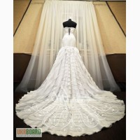 Индивидуальный пошив свадебных и вечерних платьев на заказ.