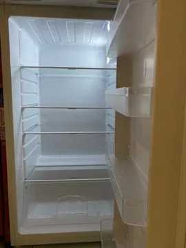 Фото 2. Продам холодильник