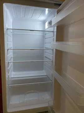 Фото 3. Продам холодильник
