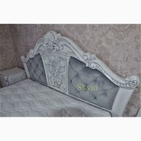 Шикарне дубове ліжко Кармелія бароко стиль з різьбленням