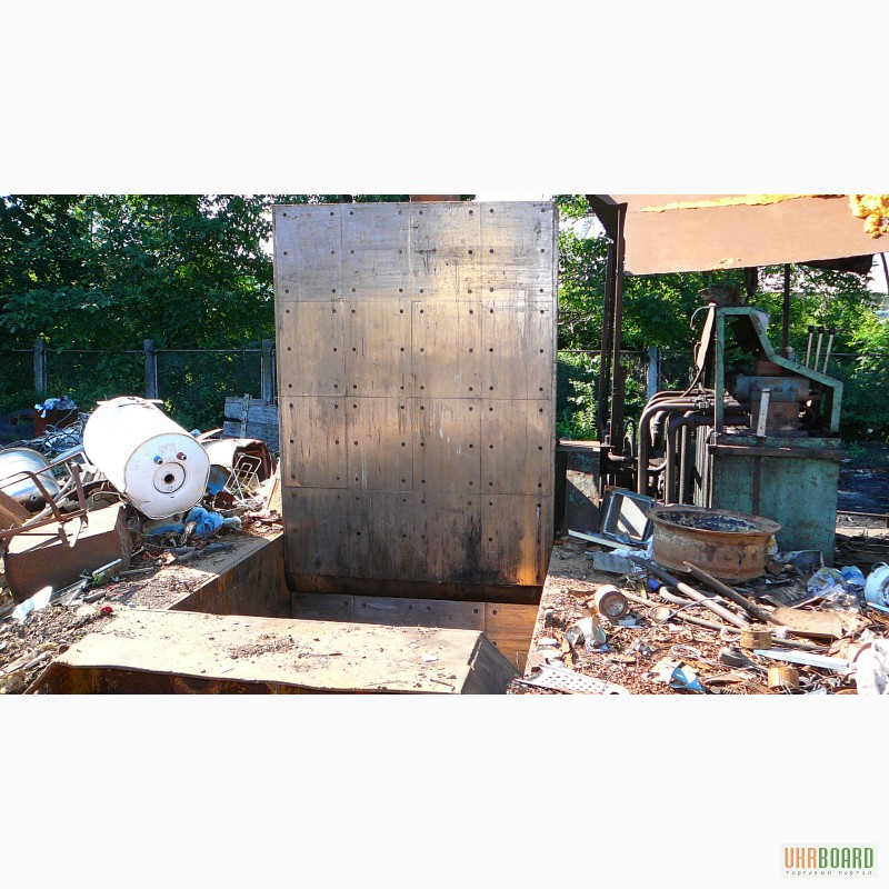 Фото 4. Продам б/в Гідравлічний прес для переробки металобрухту Y83-250