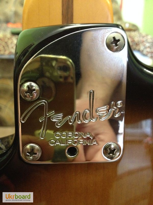 Фото 8. Продам Fender American Deluxe V-neck Stratocaster 2003