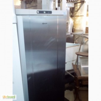Холодильный шкаф б/у Gram 400л