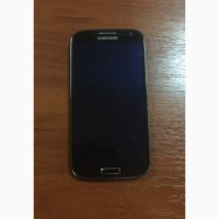 Samsung I9500 Galaxy S4 (Black Edition) в идеальном состоянии + наушники + коробка