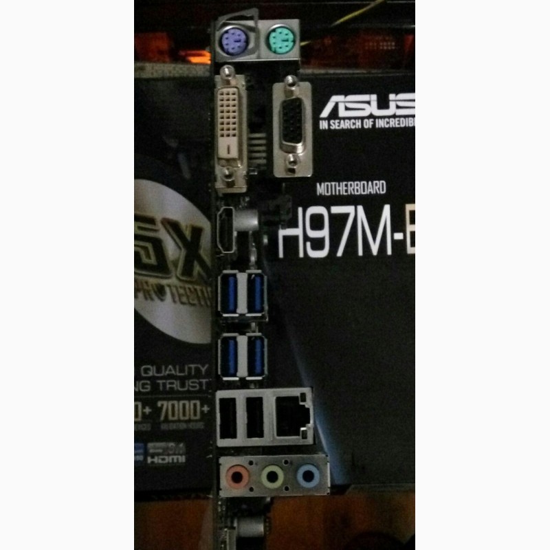 Фото 8. Asus H97M-E s1150, Intel H97, PCI-Ex16