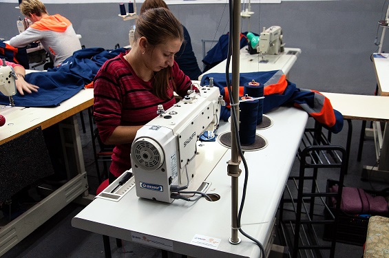 Фото 5. Пошив корпоративной и форменной одежды. Швейная фабрика Анелес