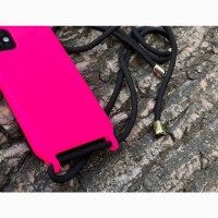 Чехол на ремешке на шею iPhone Silicone Case Crossbody bag