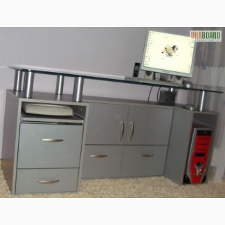 Продам письменный (компьютерный) стол б/у в идеальном состоянии