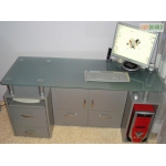 Продам письменный (компьютерный) стол б/у в идеальном состоянии