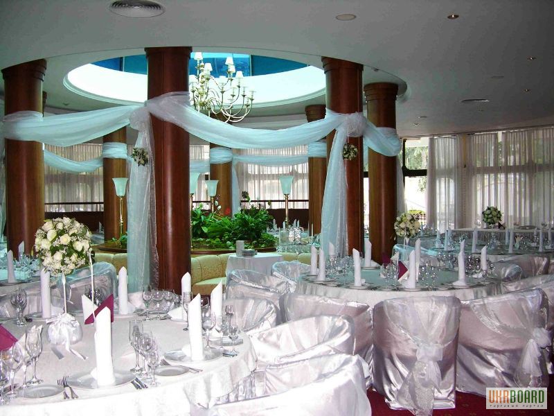 Оформление залов для вечеринок, свадебное оформление залов, декор, прокат чехлов на стулья