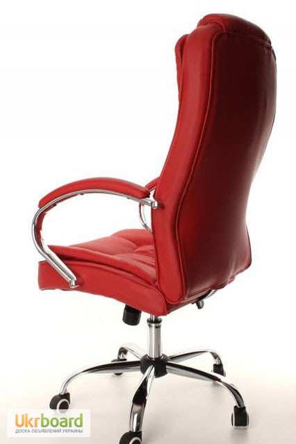 Фото 2. Офисное кожаное кресло Mido