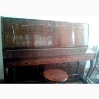 Продам пианино Украина б/у