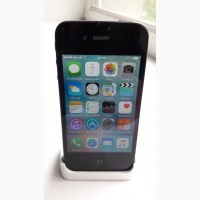 Продам iPhone 4S 16GB Black Neverlock, зарядка + кабель + док. станция